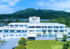 デイケアセンター信愛の丘(デイケア)｜【介護職】初任者・実務者研修手当支給｜社員寮完備で高速手当も有り イメージ