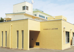 【石巻市大瓜】月給20.8万円～★賞与2.2ヶ月／特別養護老人ホーム第二和香園／無資格・未経験OK／介護スタッフ イメージ