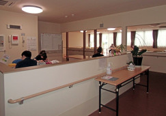 むつみの郷とよしな｜安曇野市豊科｜介護福祉士｜正社員｜月給22万円以上・資格手当あり・賞与あり イメージ