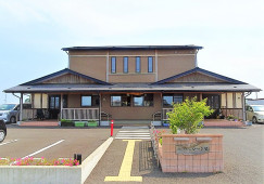 【仙台市若林区】月給20.3万円～★賞与1.75ヶ月／グループホームなつぎ埜／経験不問／介護職員 イメージ