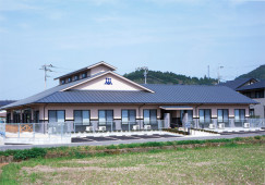 【介護職】お盆・正月休暇あり｜託児所あり｜グループホーム イメージ