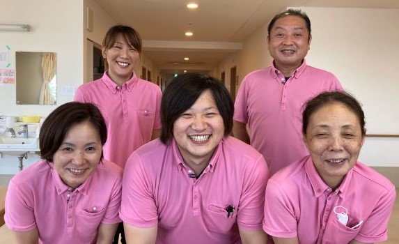 【職場見学随時受付中！】有料老人ホームくましき、有料老人ホーム花あかりにて介護職員募集！ イメージ