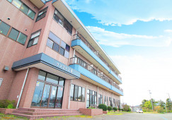 【新潟市江南区】月給20万円～・賞与あり/年間休日118日/未経験OK/サンライフ舞/介護職員 イメージ