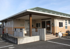 グループホームひなげし｜高崎市高浜町｜介護職｜正社員｜無資格OK！月給19万円～・賞与あり・残業なし イメージ