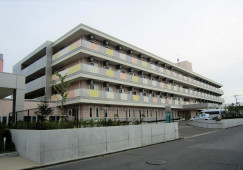 【新潟市東区】月給19万円以上・賞与あり/年間休日116日/特別養護老人ホーム風の笛/介護職員 イメージ