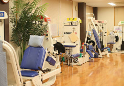 介護老人保健施設大誠苑｜沼田市久屋原町｜介護職｜正社員｜年間休120日・月給20万円～・賞与4ヶ月 イメージ