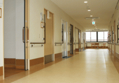 有料老人ホーム赤いりんご｜松本市梓川梓｜介護福祉士｜正社員｜月給20万円以上・資格手当1万2千円・賞与3ヶ月 イメージ