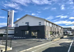 サービス付き高齢者向け住宅『アンジェス浜松佐鳴台』｜浜松市中区佐鳴台｜介護職｜正社員｜賞与年4回支給 イメージ