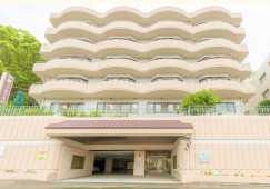 介護付有料老人ホーム 中銀ケアホテル｜県熱海市咲見町｜介護職｜正社員｜無資格・未経験OK イメージ