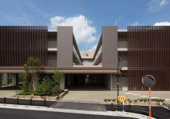 特別養護老人ホーム こまえ正吉苑二番館｜狛江市西野川｜介護職｜正社員｜賞与3.15ヶ月・社保完備 イメージ