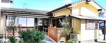 【大牟田市吉野】時給1,100円～/土日祝日勤務できる方を募集/宅老所での介護職 イメージ