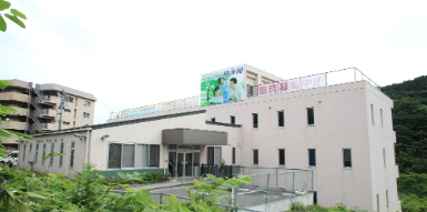 【青葉区八幡】月給19.5万円～★賞与2.0ヶ月／アルカディア仙台敬寿園／未経験OK／介護職員 イメージ