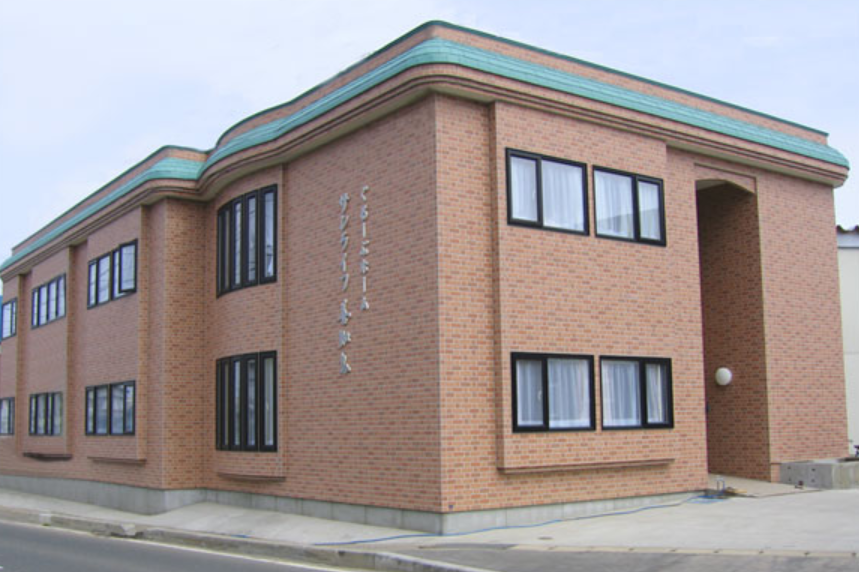 【東青森駅 徒歩15分】月給18.6万円～★賞与2.5ヶ月／グループホームサンライフ善知鳥／経験不問・ブランク／介護福祉士 イメージ