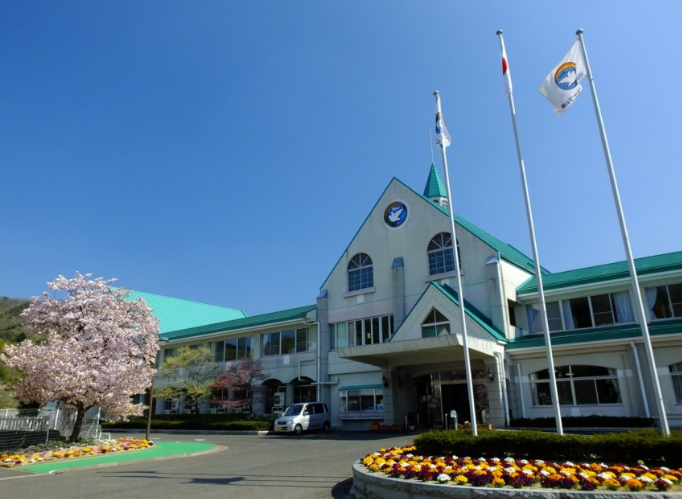 【白河市表郷】月給22.7万円～★賞与1.0ヶ月／聖・オリーブの郷／経験不問・未経験OK／介護職員 イメージ