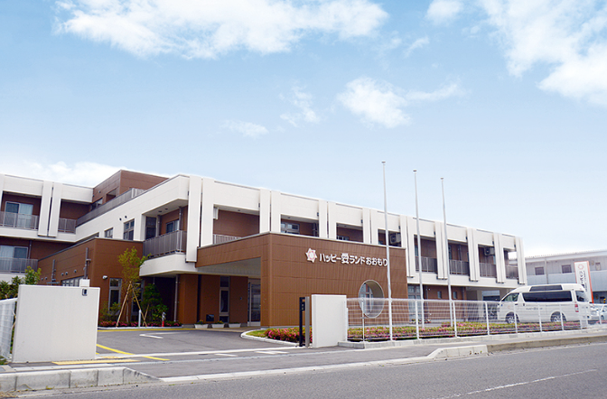 【福島市大森】月給20.8万円～★年間休日120日／ハッピー愛ランドおおもり／経験者募集／介護福祉士 イメージ